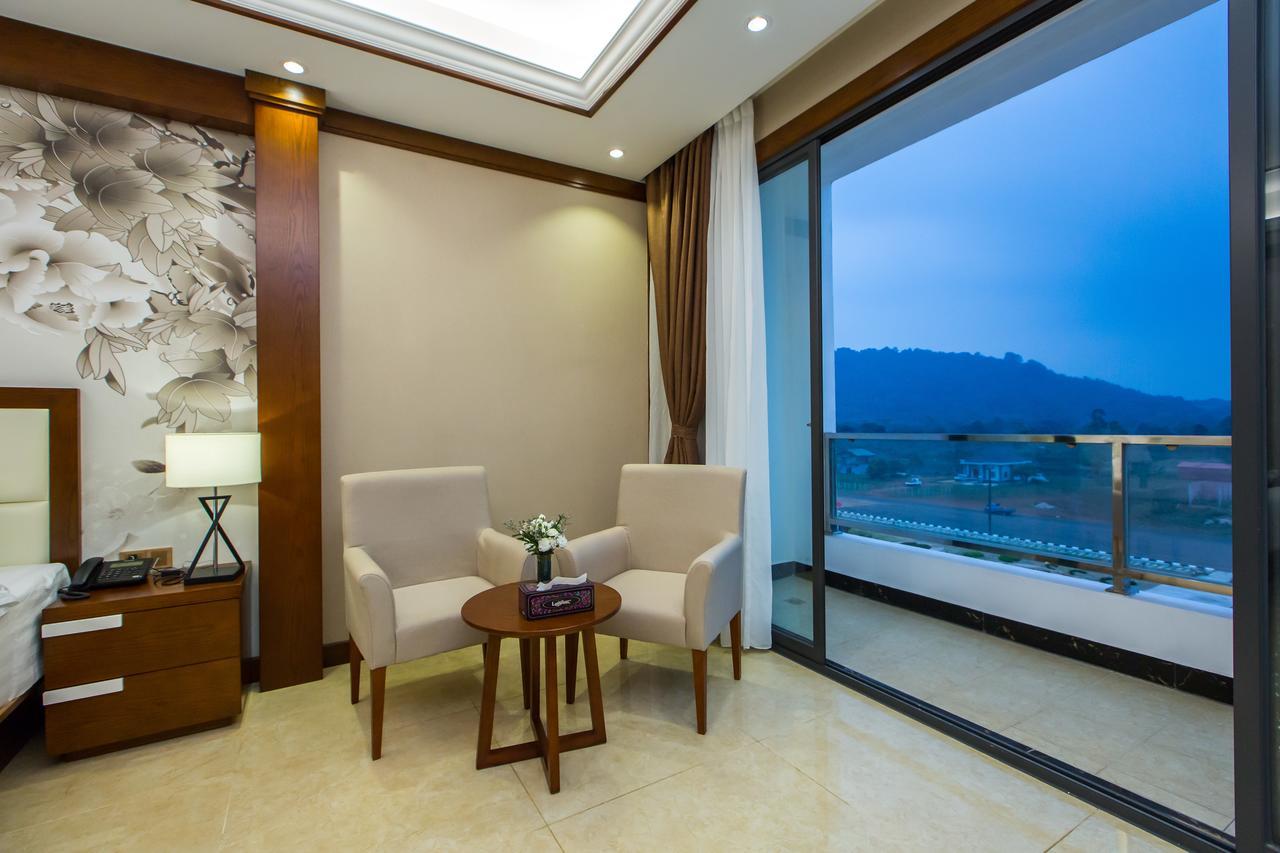 Paksong Danngarm Hotel Buitenkant foto