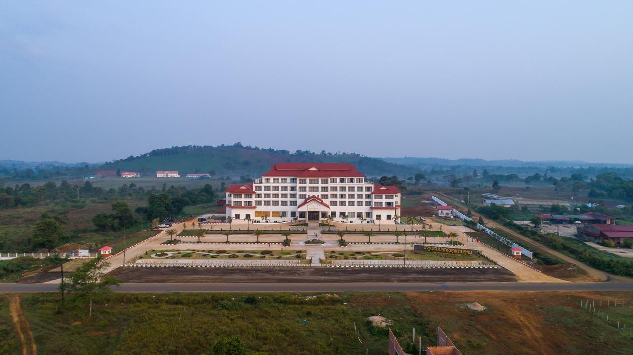 Paksong Danngarm Hotel Buitenkant foto
