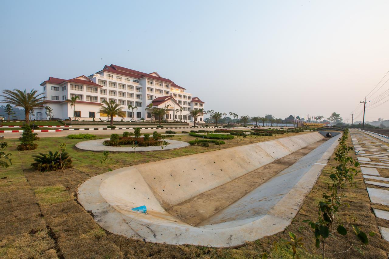 Paksong Danngarm Hotel Buitenkant foto